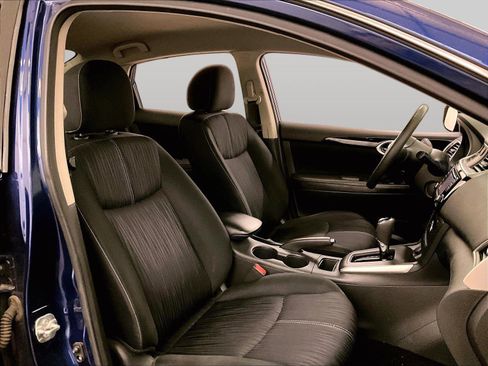 Used 2018 Nissan Sentra SV FWD image 7