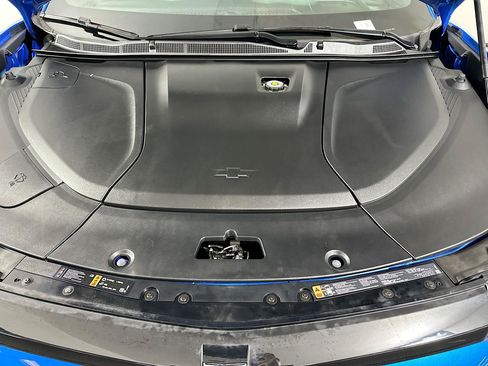Used 2024 Chevrolet Blazer EV LT AWD/4WD image 35
