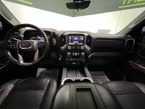 Used 2019 GMC Sierra 1500 Denali w/ Denali Ultimate Package AWD/4WD image 19