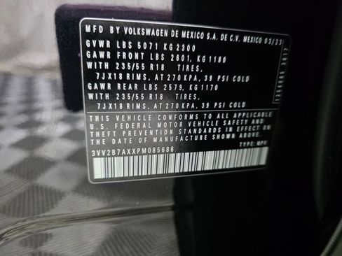 Certified 2023 Volkswagen Tiguan SE AWD/4WD image 39