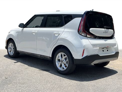 New 2025 Kia Soul LX w/ LX Technology Package image 20