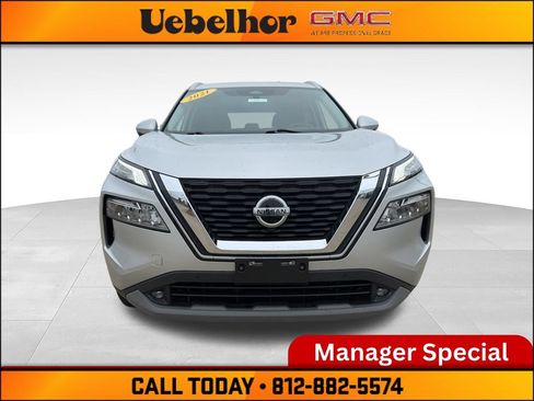 Used 2021 Nissan Rogue SL w/ Premium Package AWD/4WD image 10