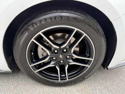 Used 2021 Ford Mustang Premium image 15