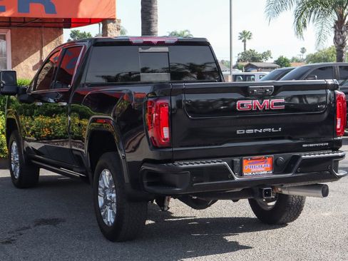 Used 2022 GMC Sierra 2500 Denali image 6