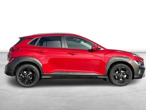 Certified 2022 Hyundai Kona SEL w/ Convenience Package image 8