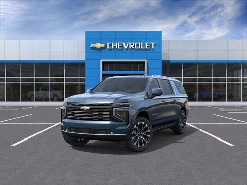 New 2026 Chevrolet Suburban High Country RWD image 8