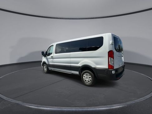 Used 2024 Ford Transit 350 XLT RWD image 6