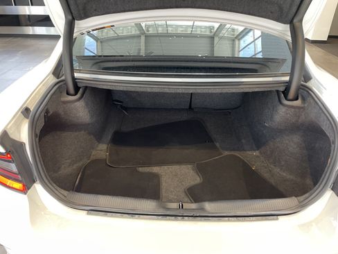 Used 2022 Dodge Charger Scat Pack RWD image 36