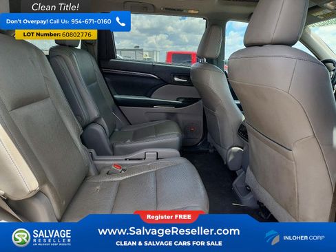 Used 2014 Toyota Highlander Limited FWD image 15