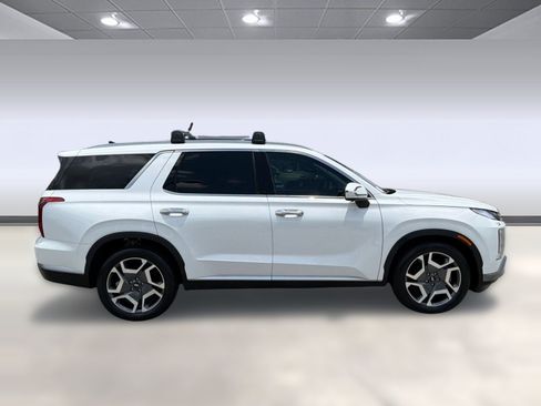 Used 2025 Hyundai Palisade SEL FWD image 8