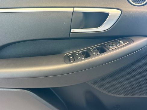 Used 2023 Hyundai Sonata SE w/ Cargo Package FWD image 12