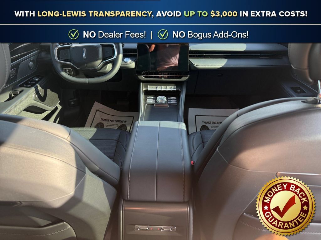 Used 2026 Lincoln Nautilus Reserve w/ Jet Appearance Package AWD/4WD image 17