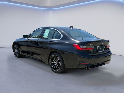 Used 2021 BMW 330i xDrive Sedan w/ Premium Package AWD/4WD image 5