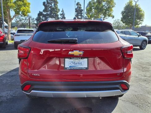 New 2026 Chevrolet Trax LT w/ Driver Confidence Package image 6