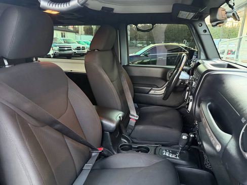 Used 2015 Jeep Wrangler Sport w/ Quick Order Package 24S image 20