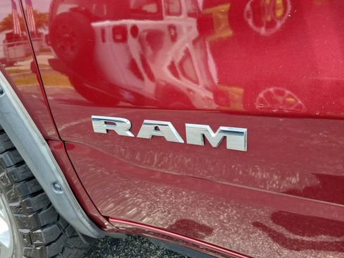 Used 2019 RAM 1500 Big Horn AWD/4WD image 6
