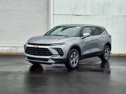 New 2026 Chevrolet Blazer LT image 1