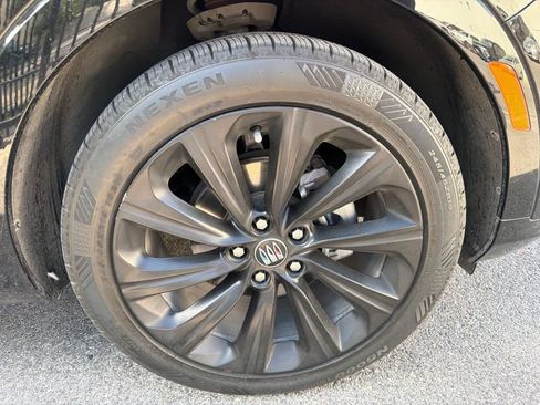 Used 2024 Buick Envista Avenir FWD image 5