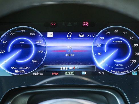 Certified 2023 Mercedes-Benz EQS 580 4MATIC SUV w/ Acoustic Comfort Package image 21