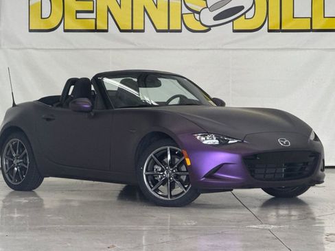 Used 2019 MAZDA MX-5 Miata Grand Touring w/ GT-S Package image 2