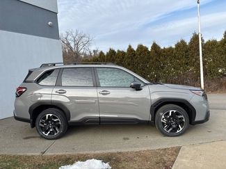 New 2026 Subaru Forester Limited video 2