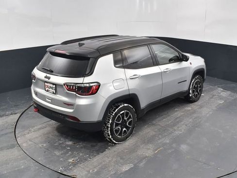 Used 2024 Jeep Compass Trailhawk image 39