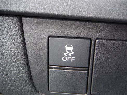 Used 2024 Honda CR-V EX image 13
