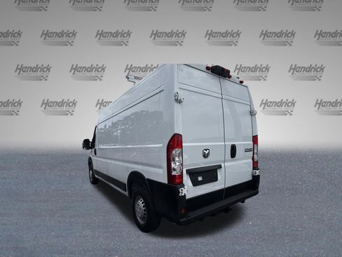 Used 2024 RAM ProMaster 2500 w/ Safety Group FWD image 11