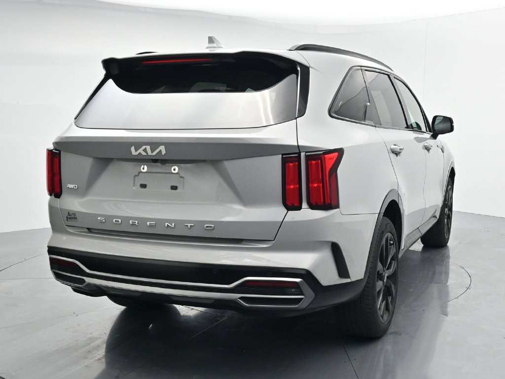 Used 2022 Kia Sorento SX AWD/4WD image 6