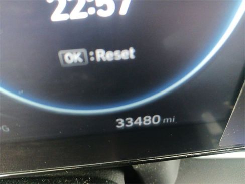 Used 2024 Hyundai Elantra SEL w/ Convenience Package image 19