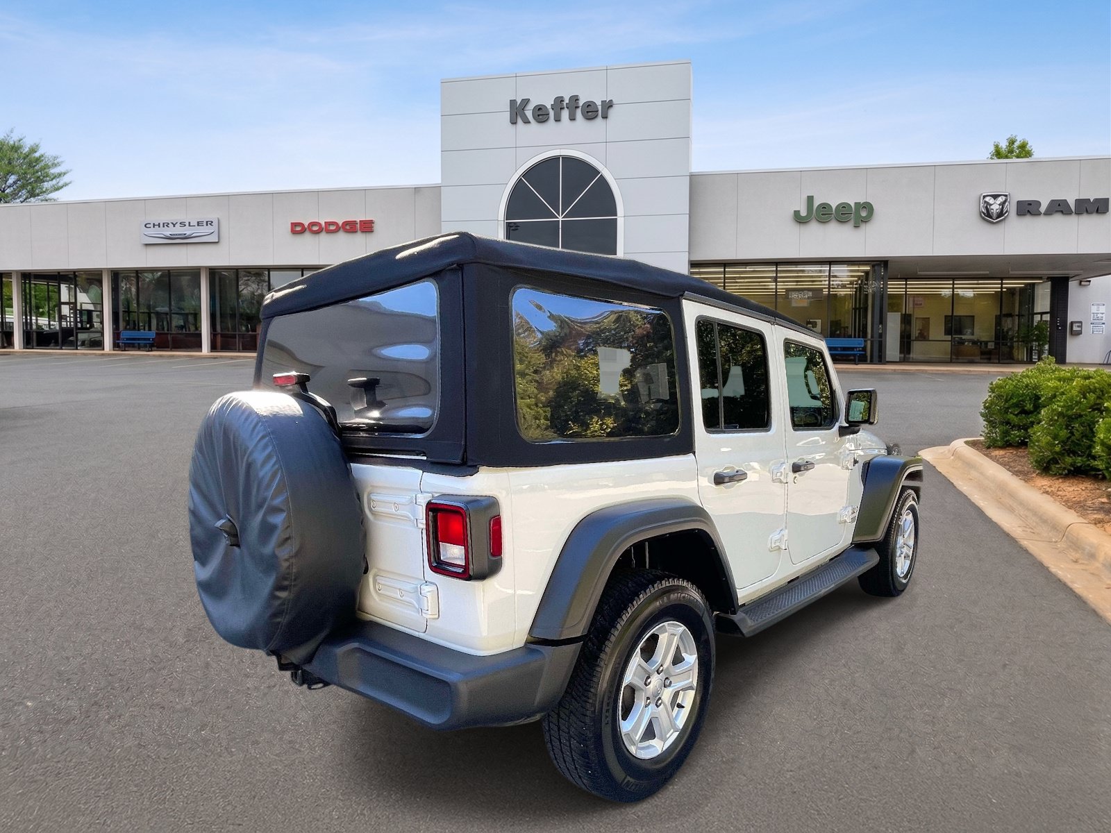 Certified 2021 Jeep Wrangler Unlimited Sport AWD/4WD image 6