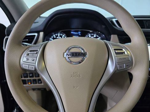 Used 2014 Nissan Rogue SV w/ SV Premium Package AWD/4WD image 10