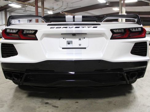 Used 2023 Chevrolet Corvette Stingray Premium Cpe w/ Z51 Performance Package image 5