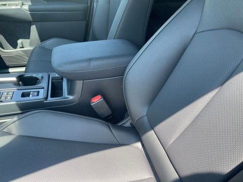 New 2026 Subaru Outback Limited XT AWD/4WD image 17