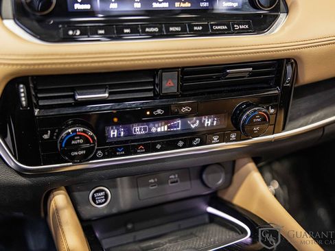 Used 2022 Nissan Rogue Platinum w/ Head-Up Display Package image 27