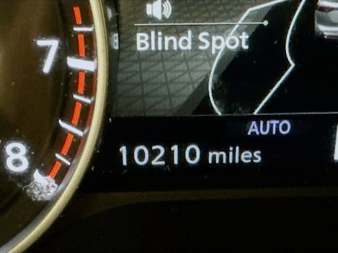 Used 2024 Nissan Pathfinder S w/ Cargo Package image 19