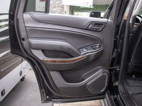 Used 2019 Chevrolet Tahoe LS AWD/4WD image 20