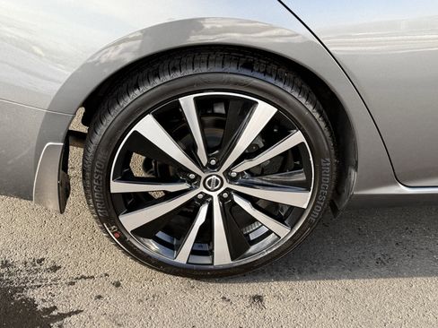 Used 2022 Nissan Altima 2.5 SR image 11