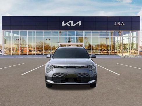 New 2026 Kia Niro Wind FWD image 2