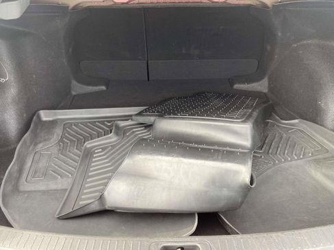 Used 2020 Toyota Corolla LE image 10