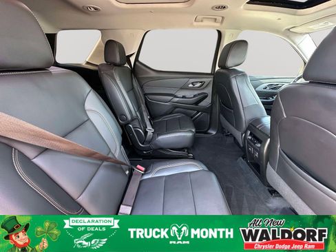 Used 2021 Chevrolet Traverse RS image 23