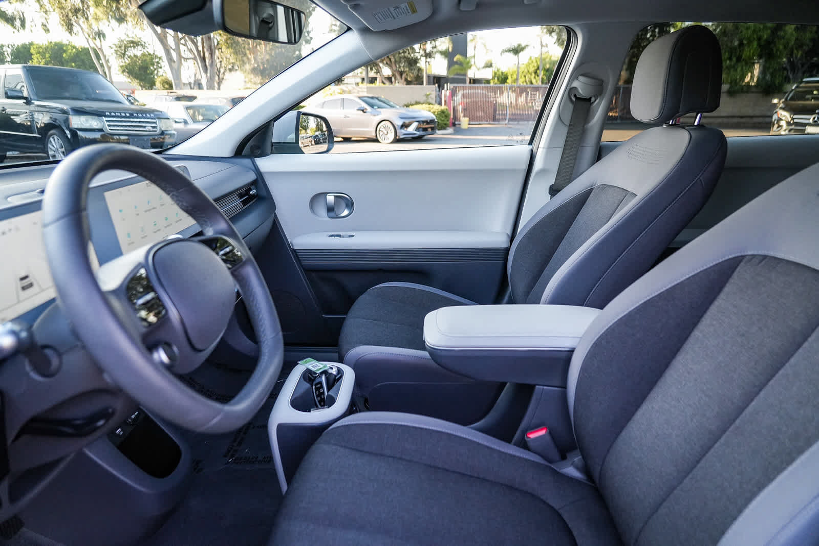 Used 2024 Hyundai Ioniq 5 SEL RWD image 17