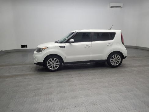 Used 2019 Kia Soul + FWD image 2