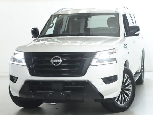 Used 2022 Nissan Armada SL w/ Midnight Edition Package RWD image 3