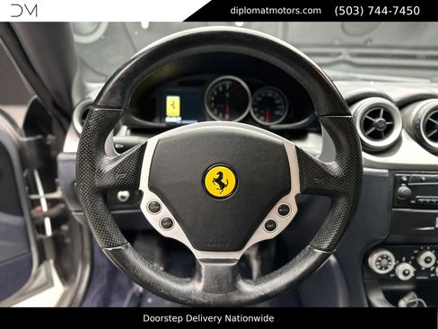 Used 2005 Ferrari 612 Scaglietti image 28