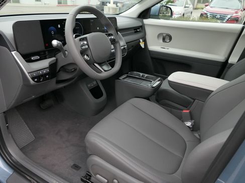 New 2026 Hyundai Ioniq 5 SEL image 9