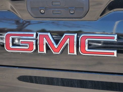 Used 2020 GMC Sierra 1500 AT4 w/ AT4 Premium Package AWD/4WD image 12