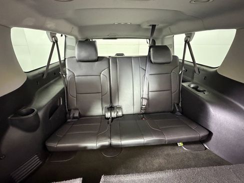 Used 2016 GMC Yukon XL SLT image 7