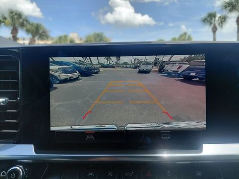 Used 2023 GMC Sierra 1500 Elevation RWD image 23