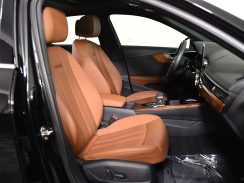 Used 2023 Audi A4 2.0T Premium w/ Convenience Package image 22